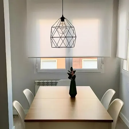 Διαμέρισμα Housingleon Velarde León