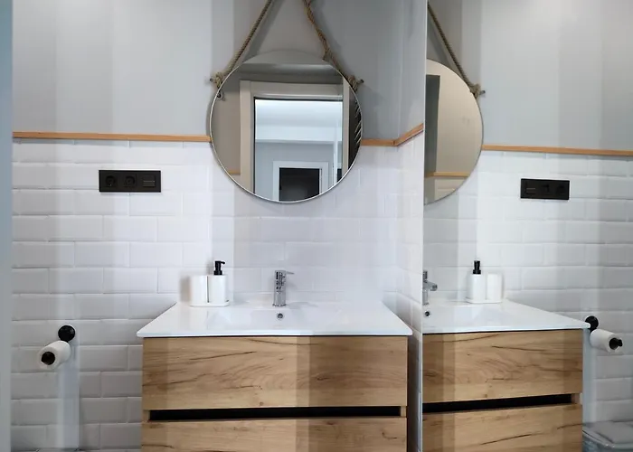 Housingleon Velarde Леон