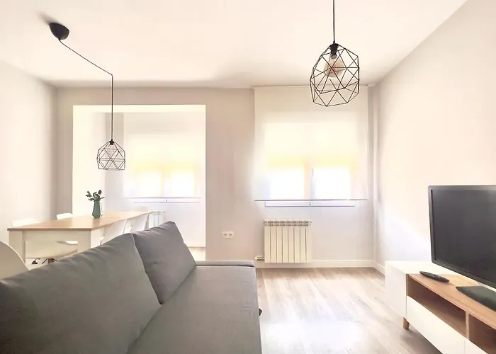 Housingleon Velarde *